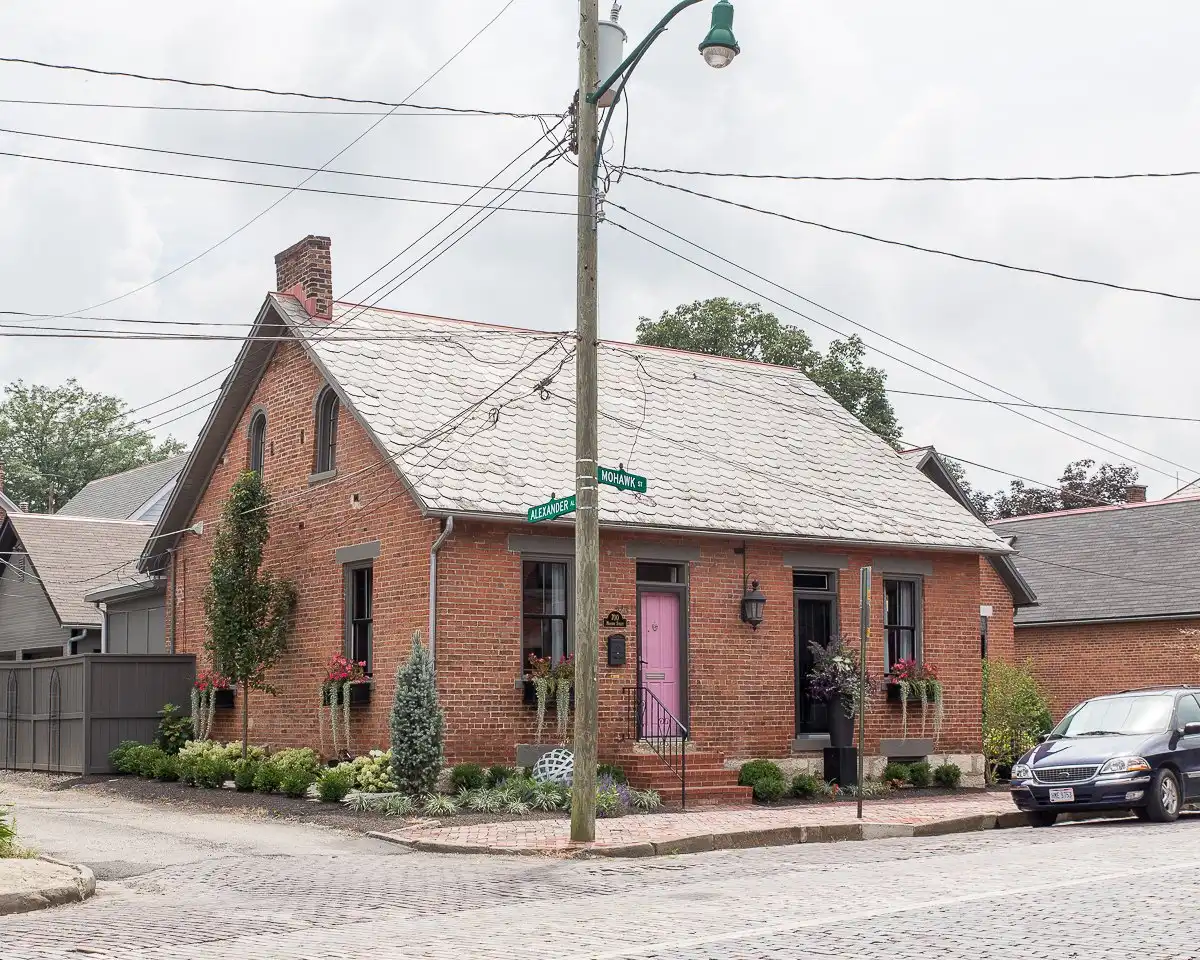 Hotels near German Village