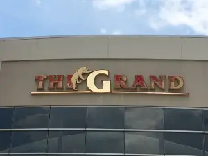 The Grand 18 - D'Iberville