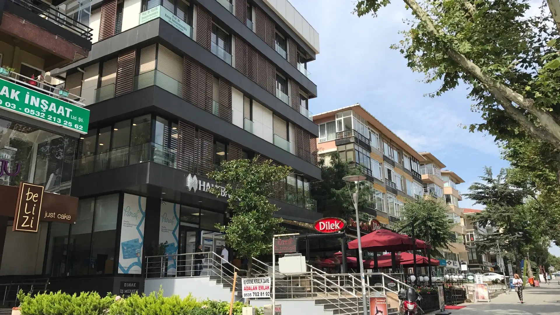Hotel in zona Bagdat Street