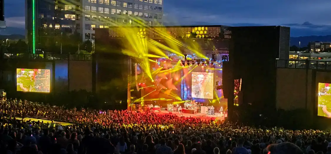 Hotels near Fiddler's Green Amphitheatre
