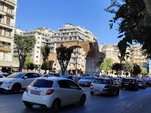 Arco di Galerio (Kamara)