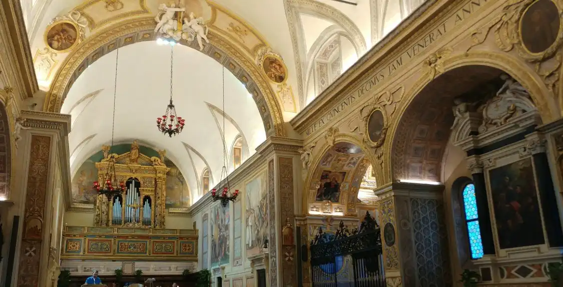 Hotels near Santuario della Madonna del Frassino