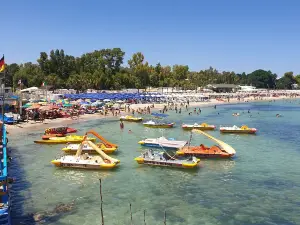 Fontane Bianche Beach