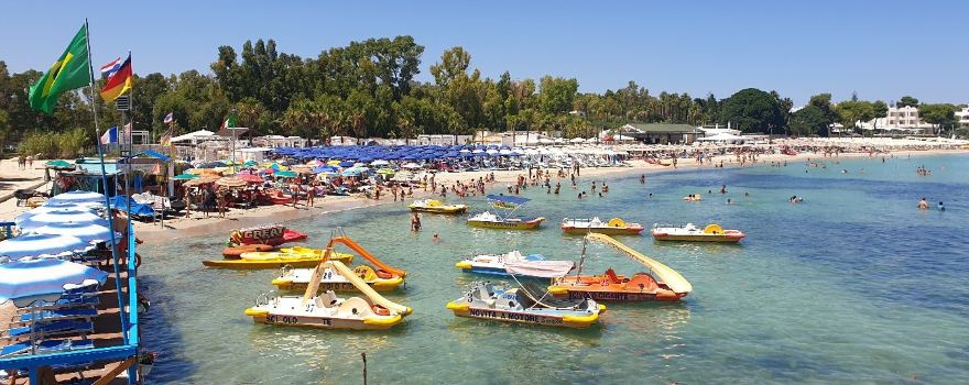 Fontane Bianche Beach