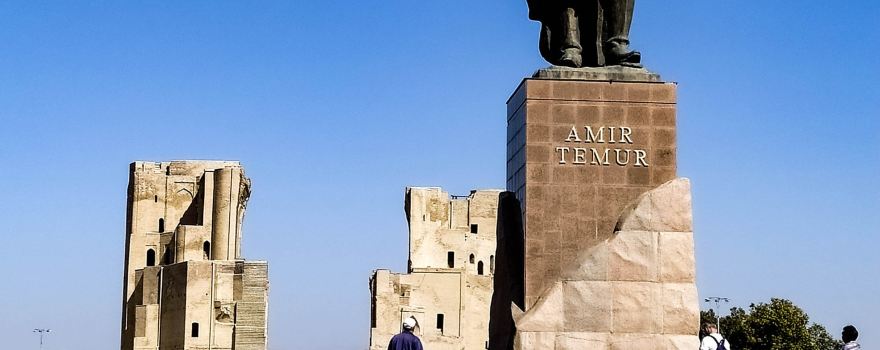 Statue of Amir Temur