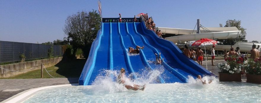 Opla AcquaBeach Village
