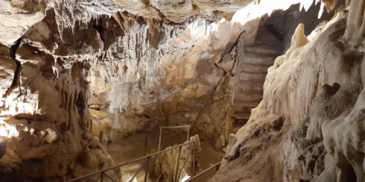 Grotta Maona