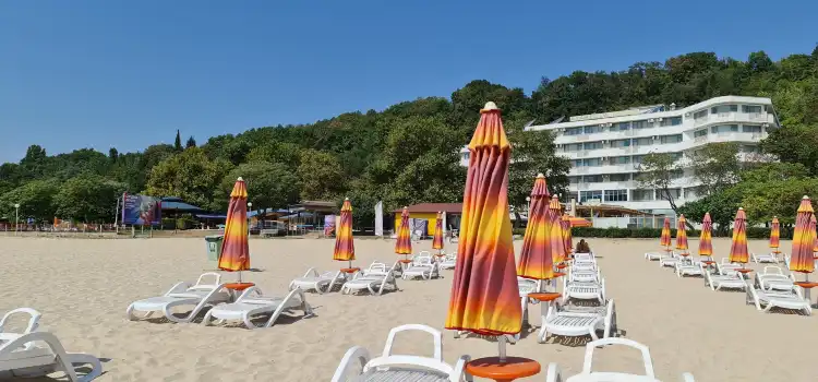 Albena