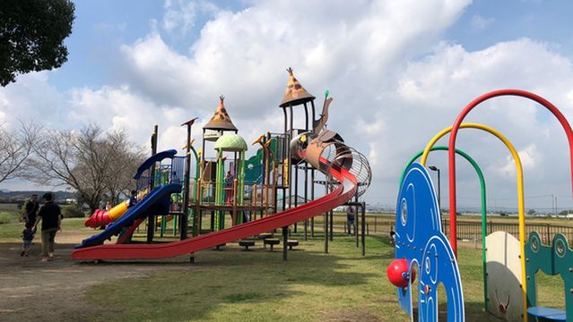 Kamogawa Riverside Park