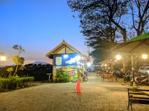 Lapak UMKM Joglo Palereman Kelun