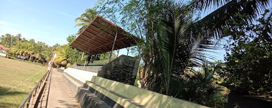Lapangan Sepak Bola Bunga Api