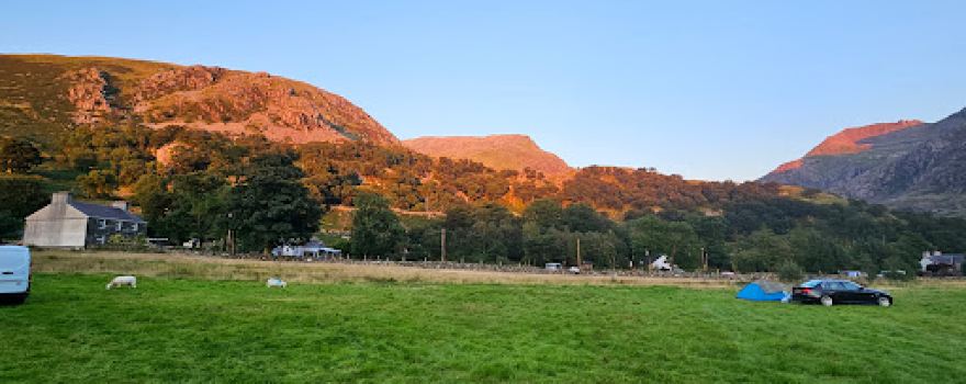 Tŷ Isaf Nant Peris Campsite