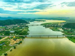 Cả River