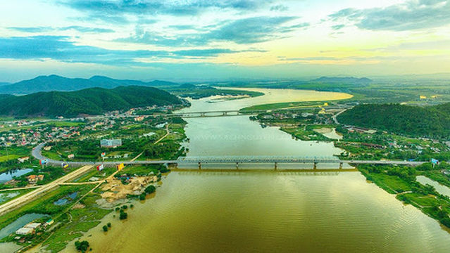 Cả River