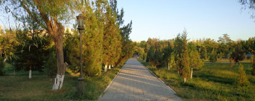 Alisher Navoiy Monument