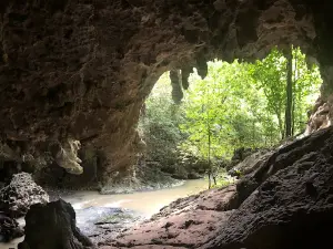 Cuevas de Candelaria Mucbilhá, Raxruha A.V.