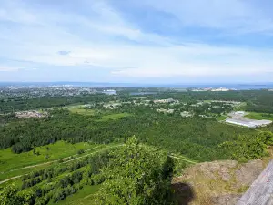 Mount McKay Scenic Lookout