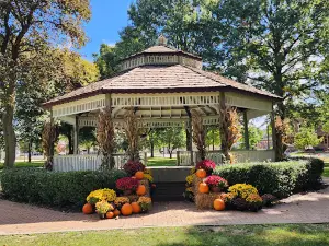 Irvine Park