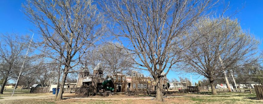 Red Bud Park