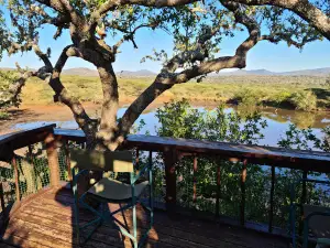 Manyoni Private Game Reserve, North Gate