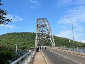 Adome Bridge Gardens