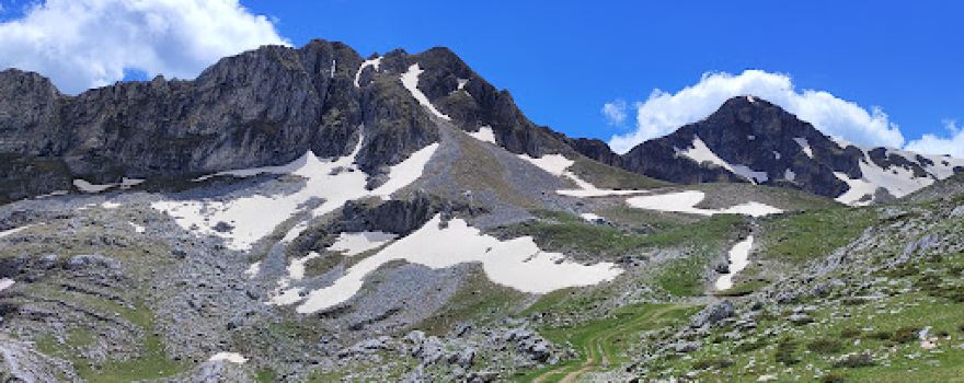 Verliga Alpine Lake, Mt. Lakmos