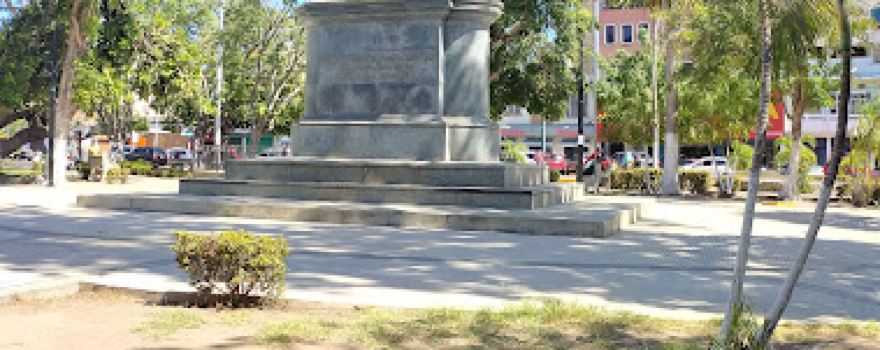 Plaza Bolívar de Puerto La Cruz