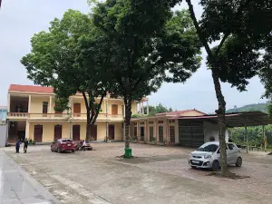 An Thịnh parish church