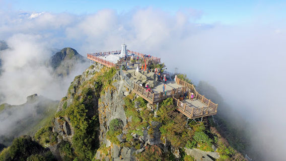The roof of Indochina