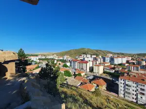 Şefaatli Castle