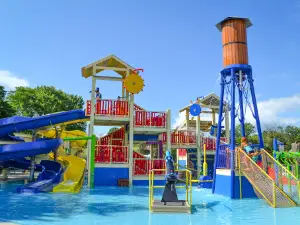 Jellystone Park™ Lazy River