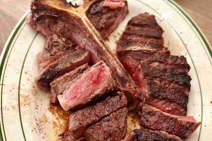 PETER LUGER STEAK HOUSE