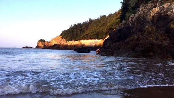 Dalu Island Scenic Area - Golden Sand Beach