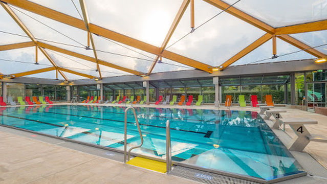 Georg-Arnhold-Bad family pool and sauna area