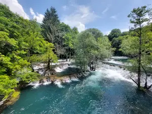 Great Una Waterfalls
