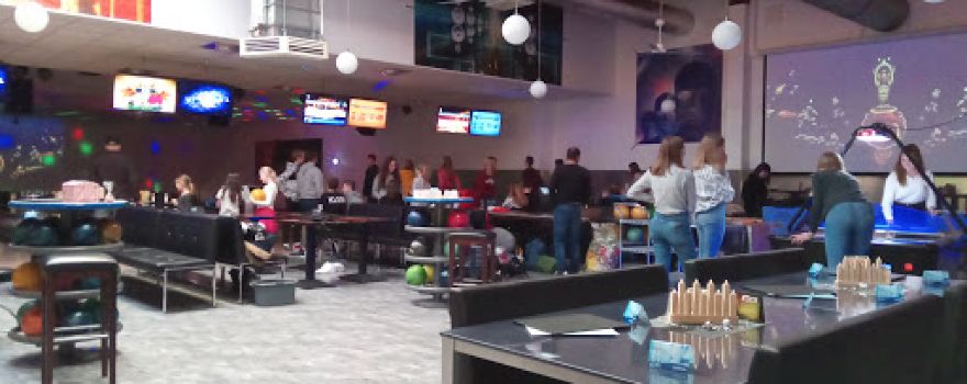 URKNALL Bowling-Billard-Bar + SPACE-CLUB Party- + Eventcenter
