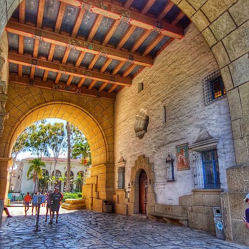 Santa Barbara County Courthouse Gardens