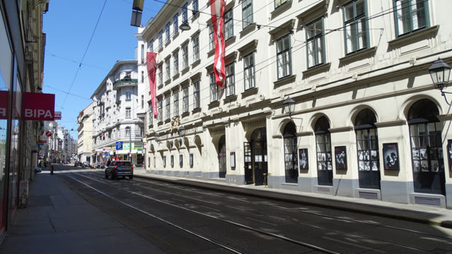 Theater in der Josefstadt