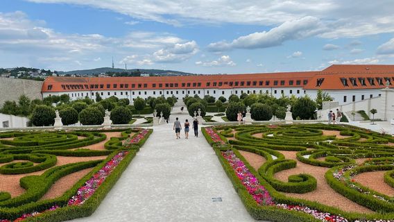 Мужчина на работе