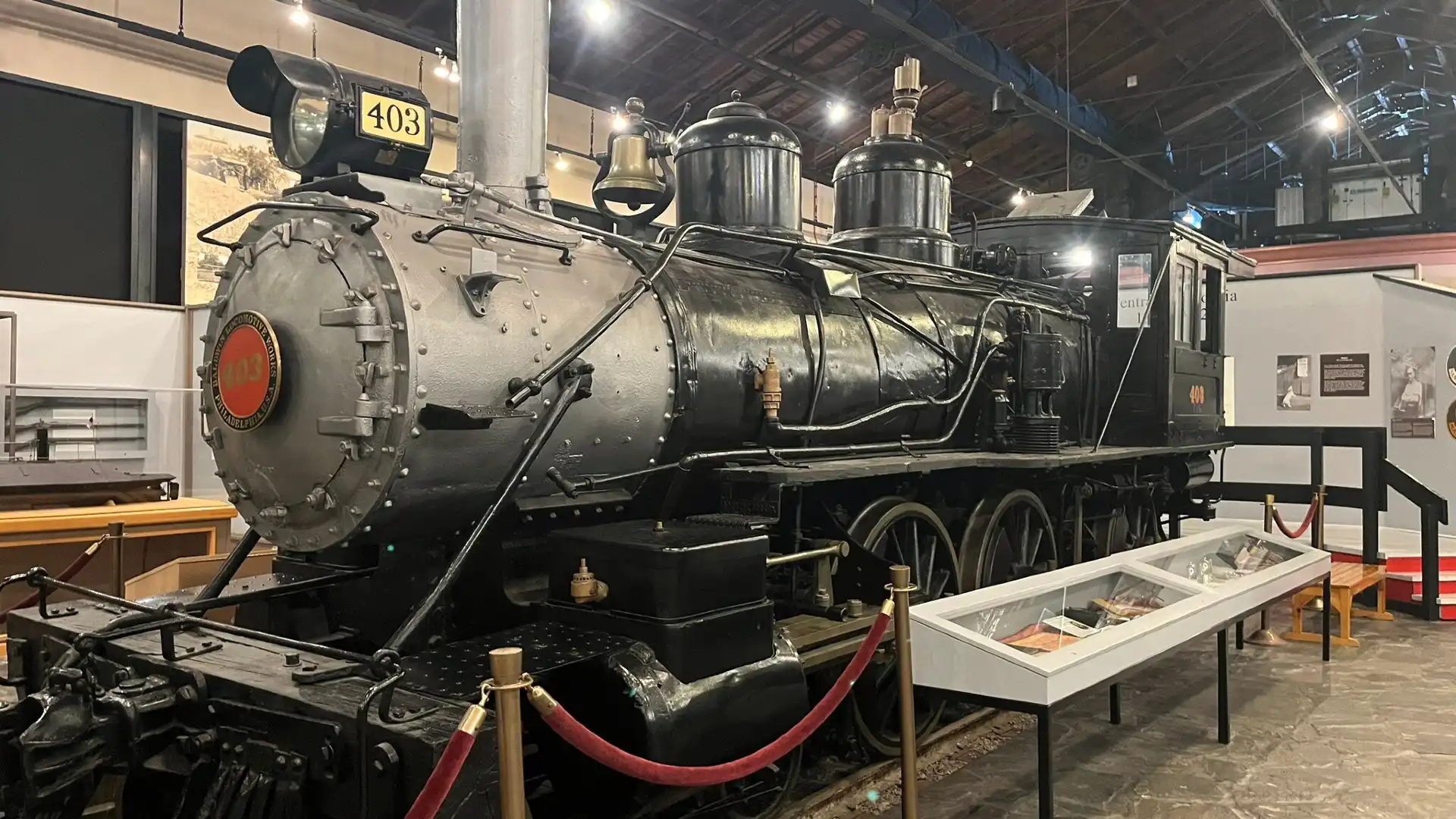 Savannah History Museum附近的飯店
