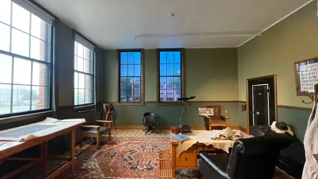 Hotels near Ford Piquette Avenue Plant Museum