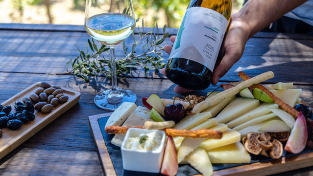 Lyrarakis Winery & Tasting Room