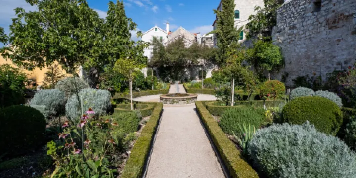 Medieval Mediteranean Garden