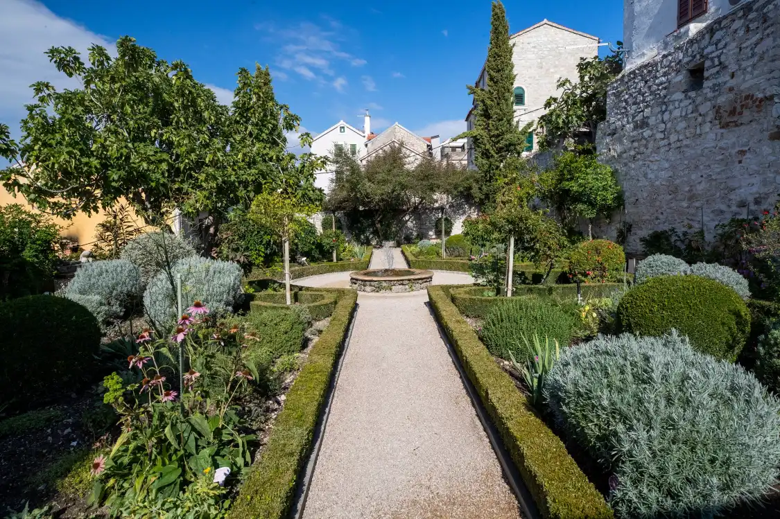 Hotels near Medieval Mediteranean Garden