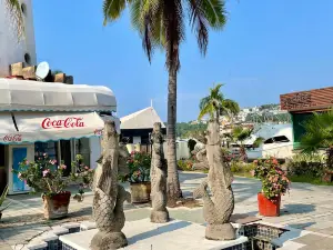 Ixtapa Zihuatanejo By Luis De La Maza