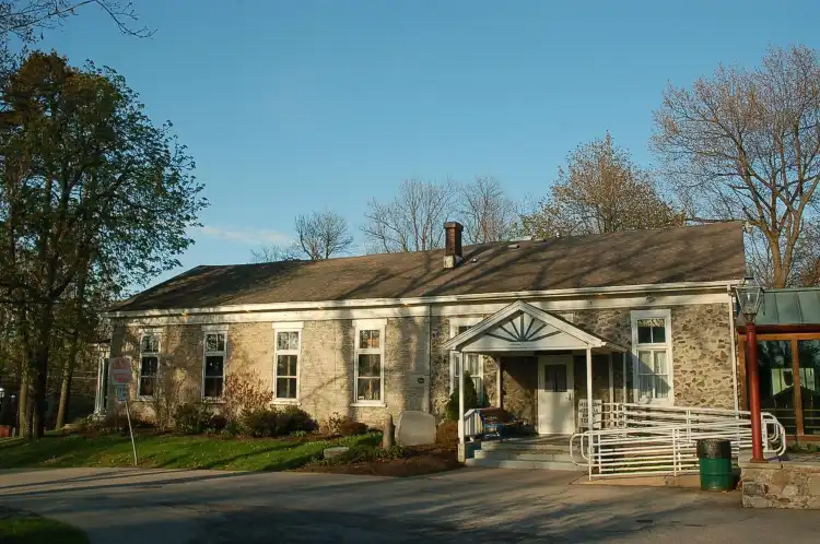 Hotels in Clarence