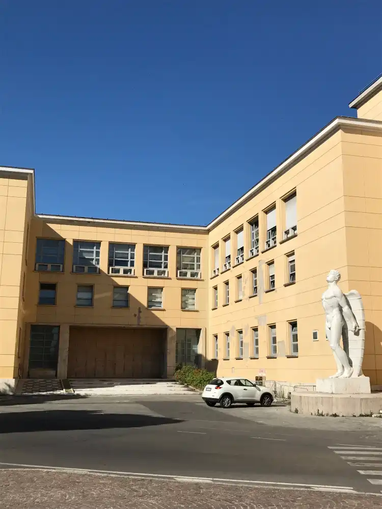 Hotel dekat Palazzo Del Vecchio Collegio Aeronautico