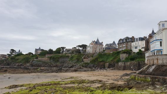 Plage de Saint-Enogat