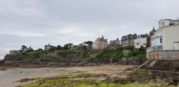 Plage de Saint-Enogat