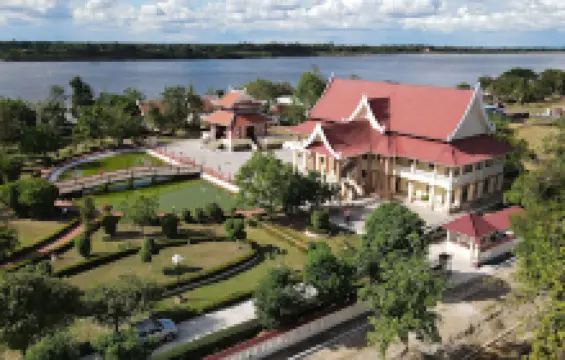 Khu lưu niệm chủ tịch Hồ Chí Minh tại Lào